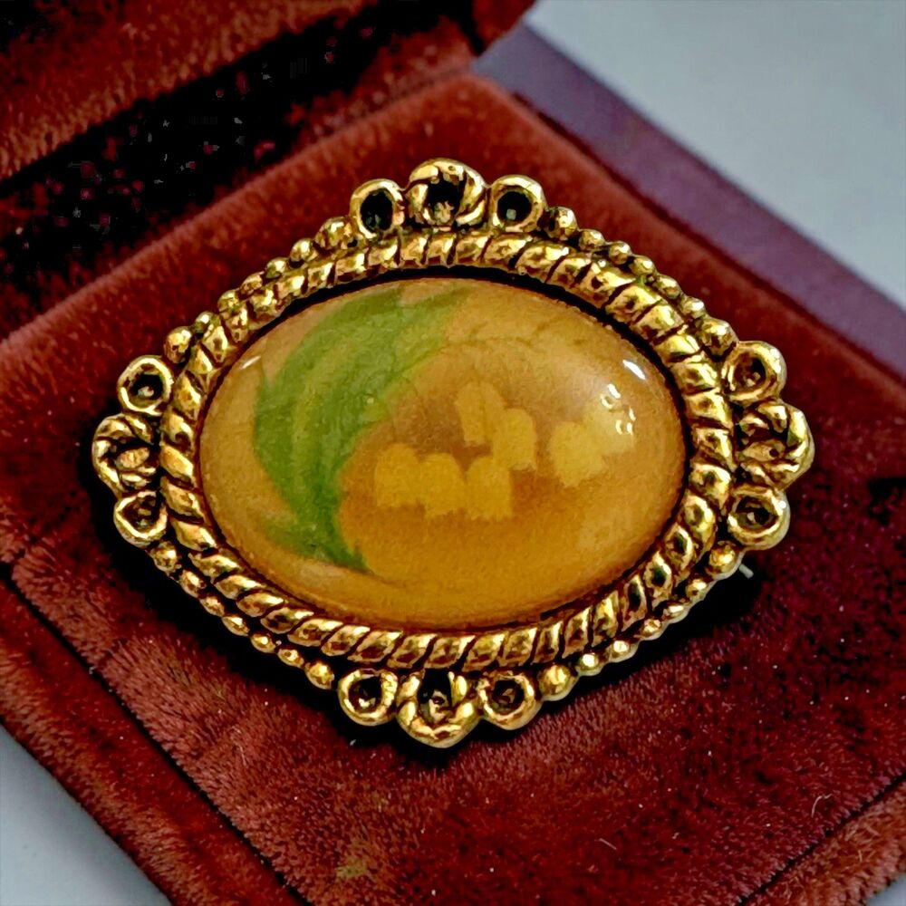 Vintage CAMCO “God’s Love Is With You Always” Inspirational Brooch 1” Gold Tone
